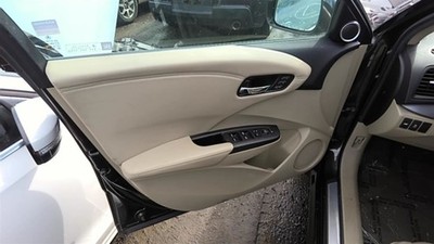 RDX       2014 Front Door Trim Panel 29047936