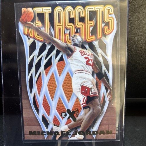 1996-97 Skybox E-X2000 Michael Jordan Net Assets #8 Diecut Bulls Insert Card