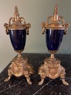 antique porcelain urns — photo 8