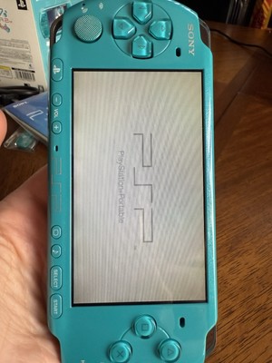 Sony PSP 3000 Console Hatsune Miku Project DIVA 2nd Ippai Pack