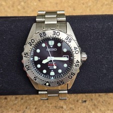 SEIKO PROSPEX DIVERS V145-0AH0