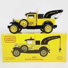 1993 2nd Anniversary Liberty Classics 1931 Ford Wrecker Truck Die Cast Bank-NIB