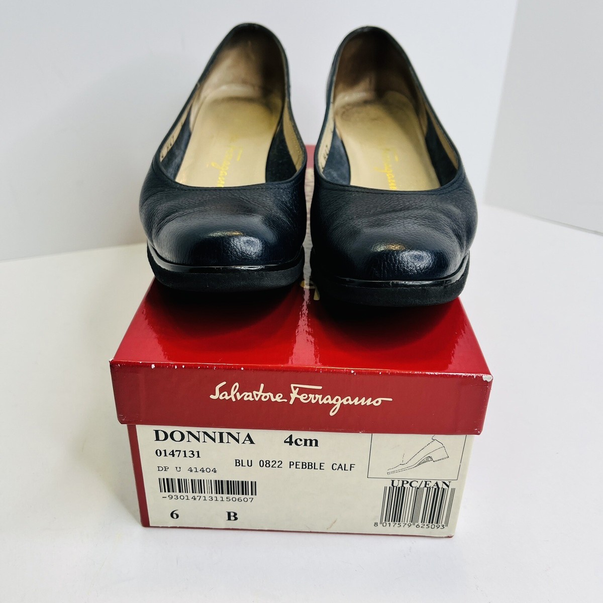 Salvatore Ferragamo Siena ネイビー 6 1/2 C Salvatore Ferragamo Siena ネイビー 6 1/2 C