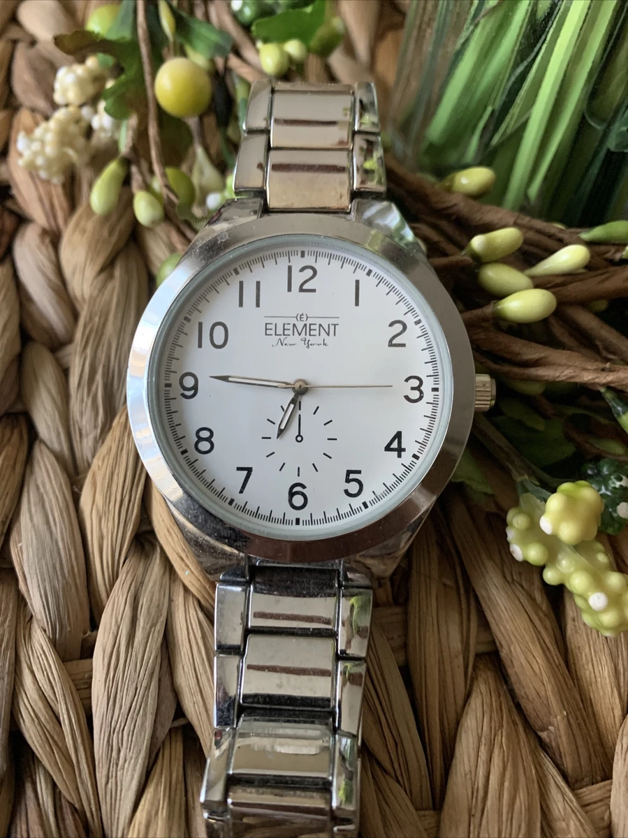 NWOT Men s Element New York Silver Stainless Steel Dress Watch Needs Batt tw11j