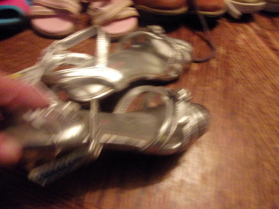 *TODDLER GIRL WONDERKIDS SANDALS SIZE 8 NWT 910 - Image 3 of 4