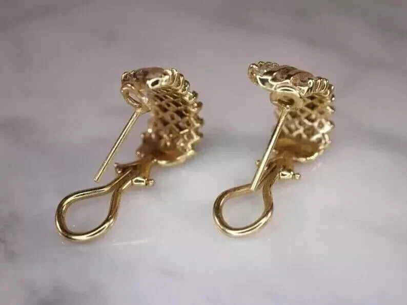 Женские серьги-кольца круглой огранки с лабораторными бриллиантами покрытие желтым золотом 14 карат 2 карата - Изображение 3 из 4