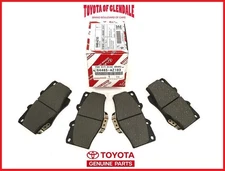 1996-2002 TOYOTA 4RUNNER FRONT CERAMIC BRAKE PADS GENUINE OEM NEW 04465-AZ203