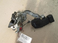 Porte arrière et accessoires Daihatsu MOVE