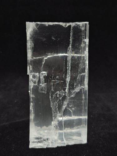 Halite crystal with water and ancient organisms inside, very rare 687 g. - Bild 2 von 11