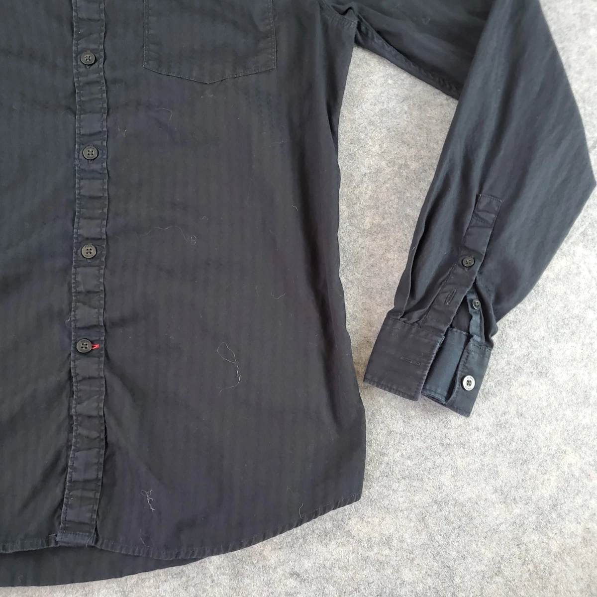 Camisa Guess Abotonada Hombres Pequeña Negra Cuello Abotonado Manga Larga Bolsillo Delgada