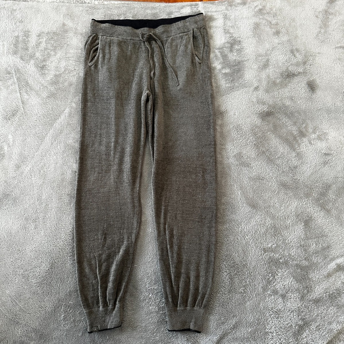 Barefoot Dreams CozyChic Ultra Lite Joggers Sweatpants MEDIUM Gray