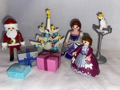 Playmobil Père Noël Cadeaux Sapin Reine Princesse Perroquet Christmas Château - Photo 1/2