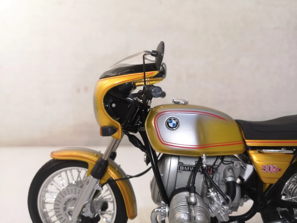 Modellino Moto BMW R90 S R 90 S Schuco Scala 1/10-A12 - Immagine 3 di 4
