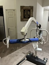 Invacare Reliant 450 Electric Patient Lift With Charger