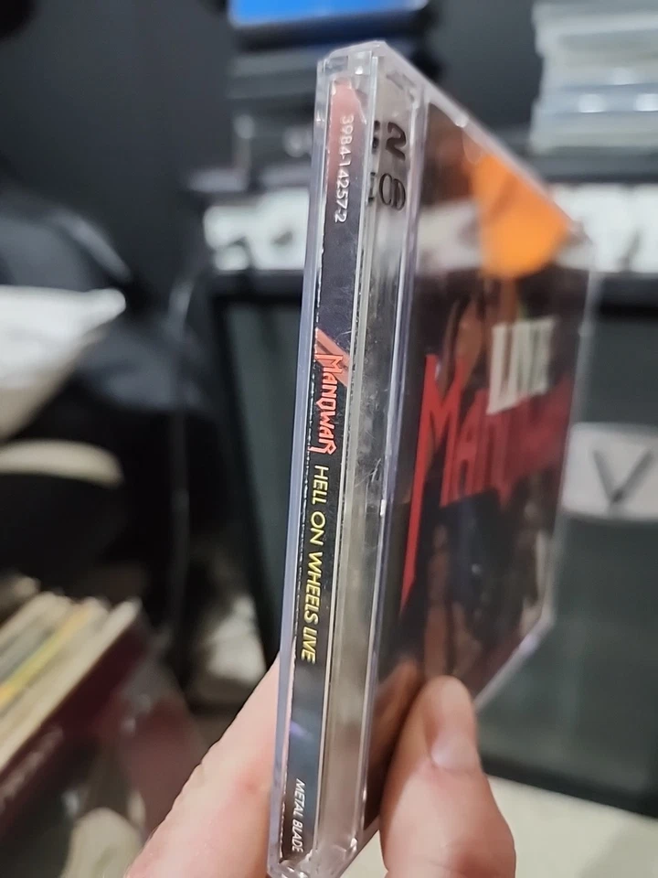 Manowar Live Hell On Wheels набор из 2 компакт-дисков металлическое лезвие 1997 1-й выпуск очень хорошее состояние++  - Изображение 2 из 4