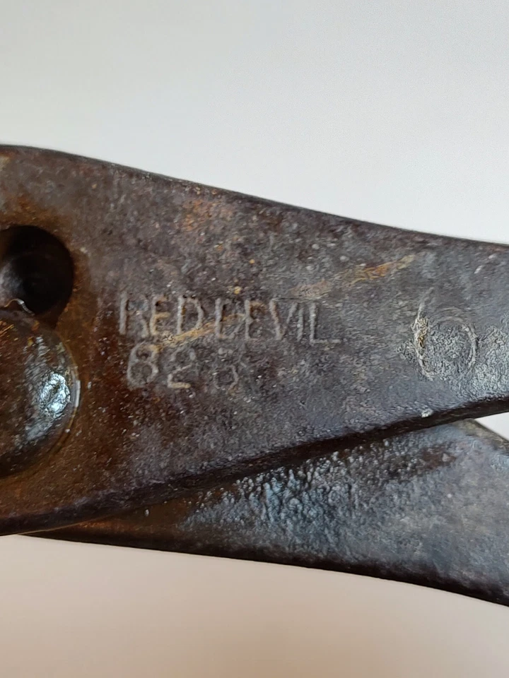 Vintage Red Devil 10" Pliers - Image 2 of 4