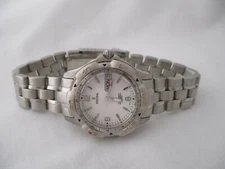 Festina Silver Toned Link Band Analog Watch 330 FT Water Resistant Date