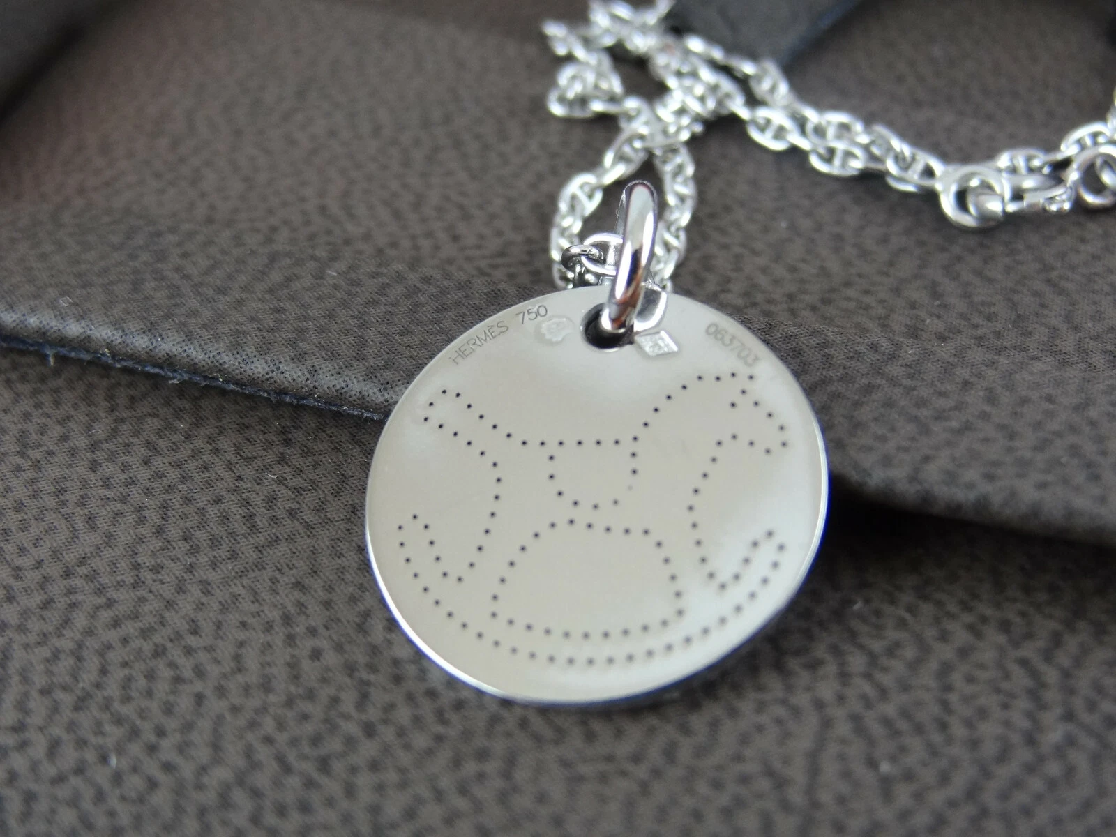 HERMÈS HERMES Collana Ciondolo Cavallo a dondolo Oro Bianco