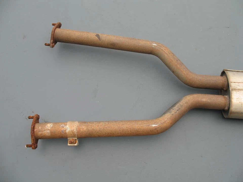 Jaguar XK8 XK 1997 1998 8 Y TUBO DE ESCAPE SILENCIADOR MONTAJE FABRICANTE ORIGINAL USADO 97 98 Foto 2 de 4