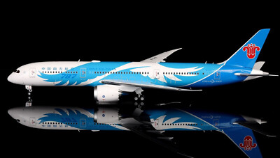 SQ Wings 1:200 For CHINA SOUTHERN Boeing B787-9 Diecast SQ Wings 1:200 For CHINA SOUTHERN Boeing B787-9 Diecast