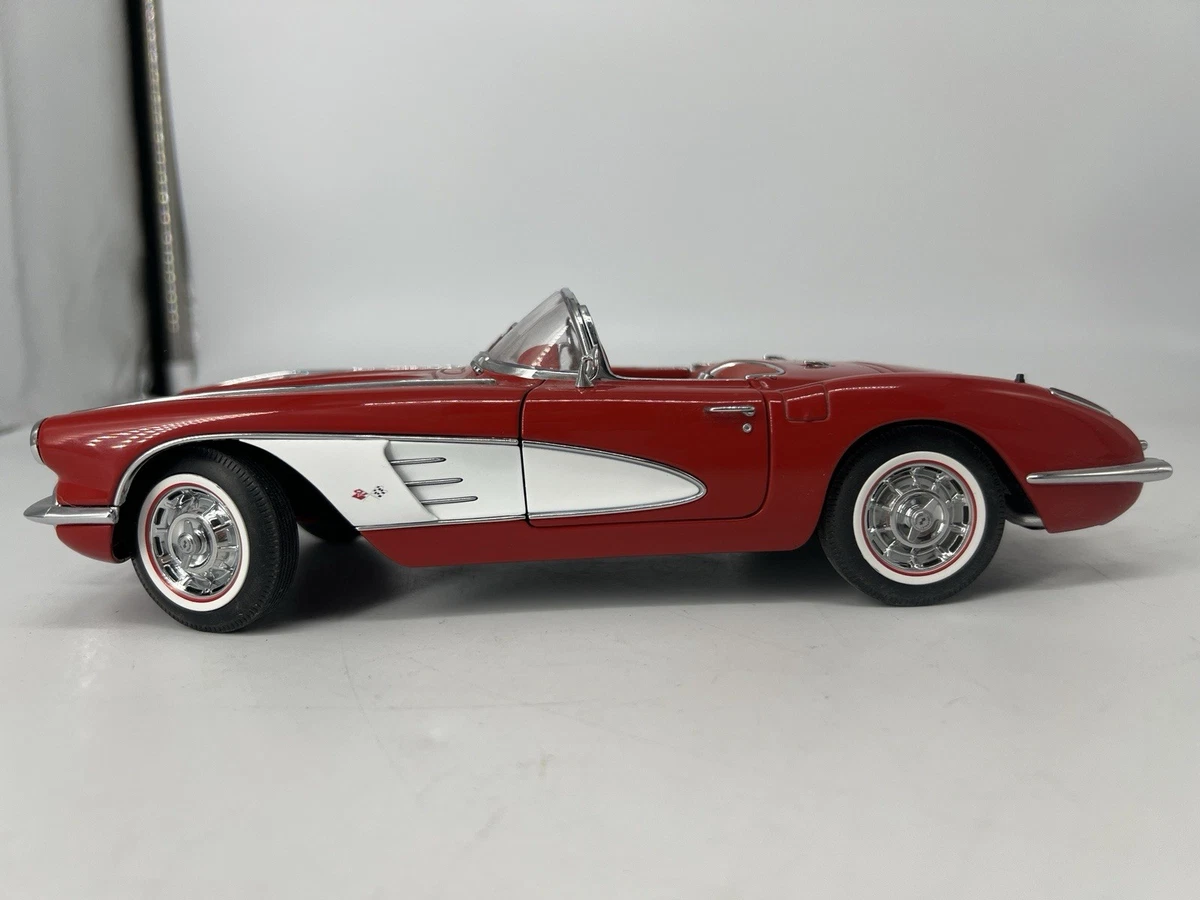 ダイキャスト　1967 KO-MOTION CORVETTE 1/18 レア Chevrolet Corvette 1967 