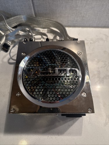 Ultra X2 750W Extreme Titanium. ATX POWER SUPPLY ULT-XU750P 9 Connect Cables