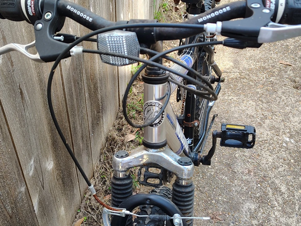 26" Mongoose Montana 21 Speed Mountain Bike - Image 4 of 4