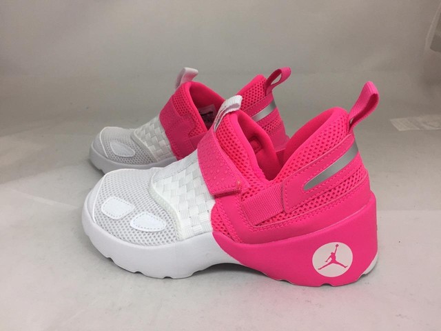 jordan trunner lx womens