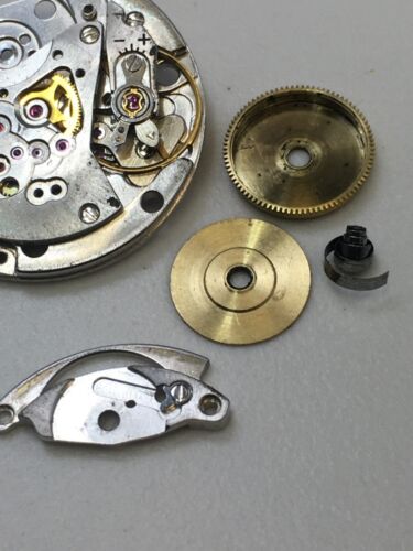 Vintage Certina Cal.25-651 Uhrwerk für Ersatzteile/Reparatur Unruh gut - Bild 4 von 10