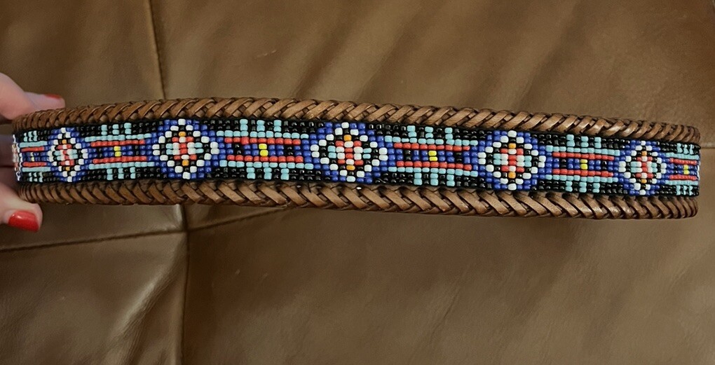 Eddie Bauer Belt Size 28 Beaded Brown Leather Native  display picture 1