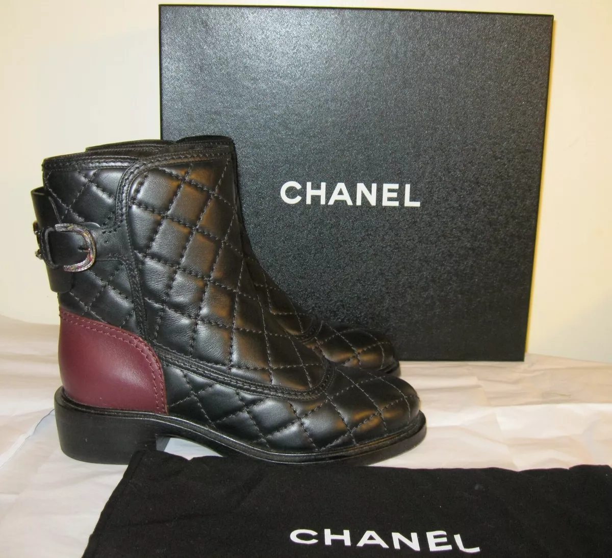 CHANEL booties, Pre-owned, Black/Burgundy Size 37