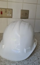 ARCO 4A8000  White comfort hard hat safety helmet meets ANSI Z89, 1 CLASS E,G&C