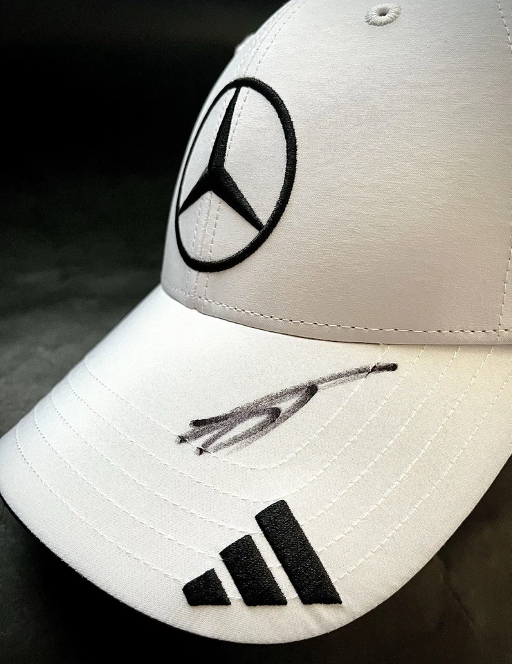 George Russell Cappellino Ufficiale Mercedes Autografato Original Signed. - Immagine 3 di 4