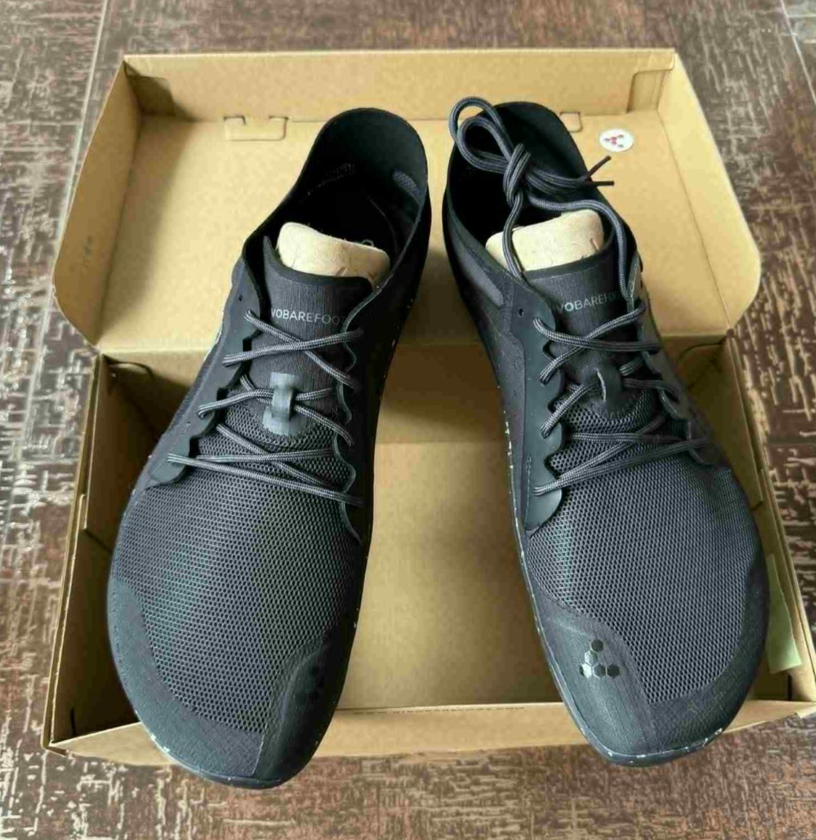 SAOLA Vivobarefoot Primus Lite 3.5 Uomo Ossidiana Taglia 8 NUOVO