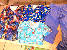 LOT OF 4 Women's SZ XS SCRUB TOPS AND JAANUU LT. BLUE SOFT CARGO JOG PANT NURSE