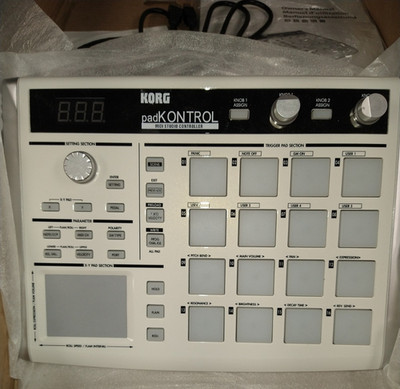 KORG Drum pad padKONTROL 16-Channel MIDI Studio Controller KPC-1 producer beats