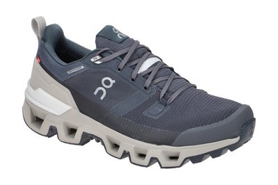 ON Schuhe CLOUDWANDER WATERPROOF blau Damenschuhe 73.98572 NEU