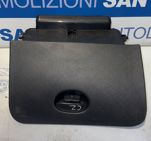 Cassetto porta oggetti anteriore Citroen C2 2005 - Foto 4 di 4