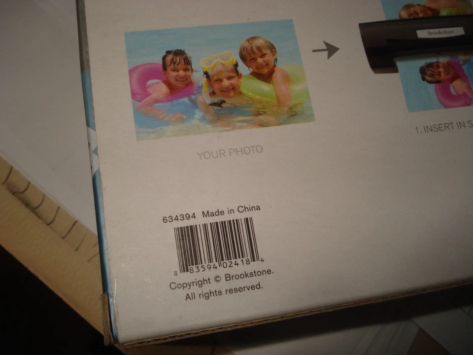 Brookstone iConvert Photo Scanner convert photos to digital Files Free Ship New - Image 3 of 3