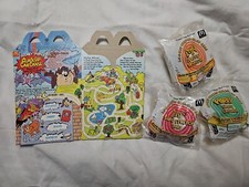 McDonalds Happy Meal Toys 1992 3 Looney Tunes Quack-Up Coches Completos con CAJA Nueva