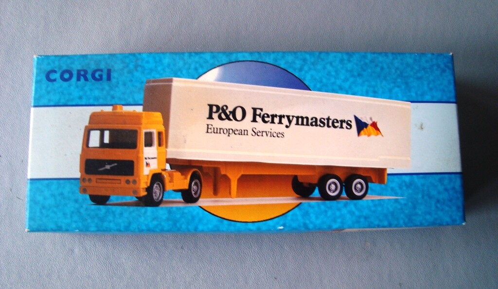 Corgi 1/64 98103 - Camion Porte-conteneurs Volvo Avec Remorque, P&O Ferry Masters, Occasion
