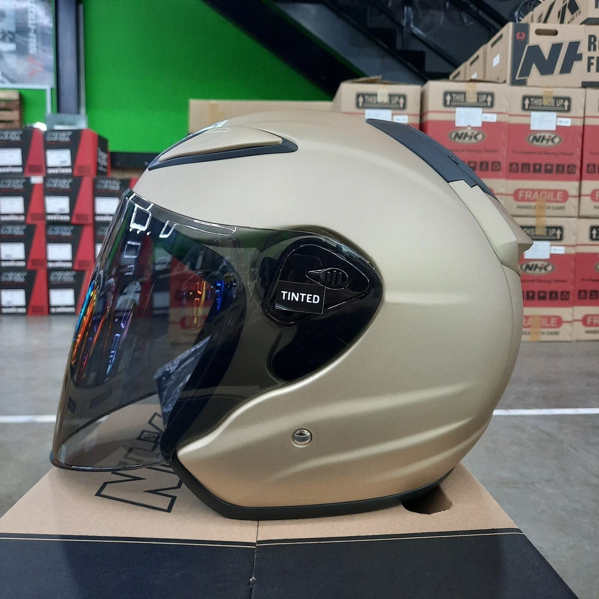 Nhk half face r6 sales