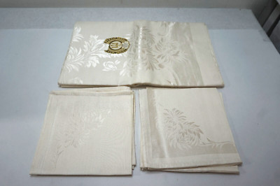 VINTAGE DAMASK TABLECLOTH AND 6 NAPKINS 76x56in IVORY CAPRI PATTERN NEW UNUSED