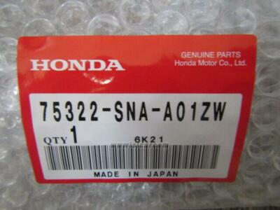 HONDA CIVIC TYPE R FD2 PROTECTOR COMP.,L. FRONT DOOR NH0 75322-SNA