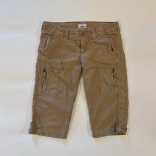 American Eagle Cargo Capris  