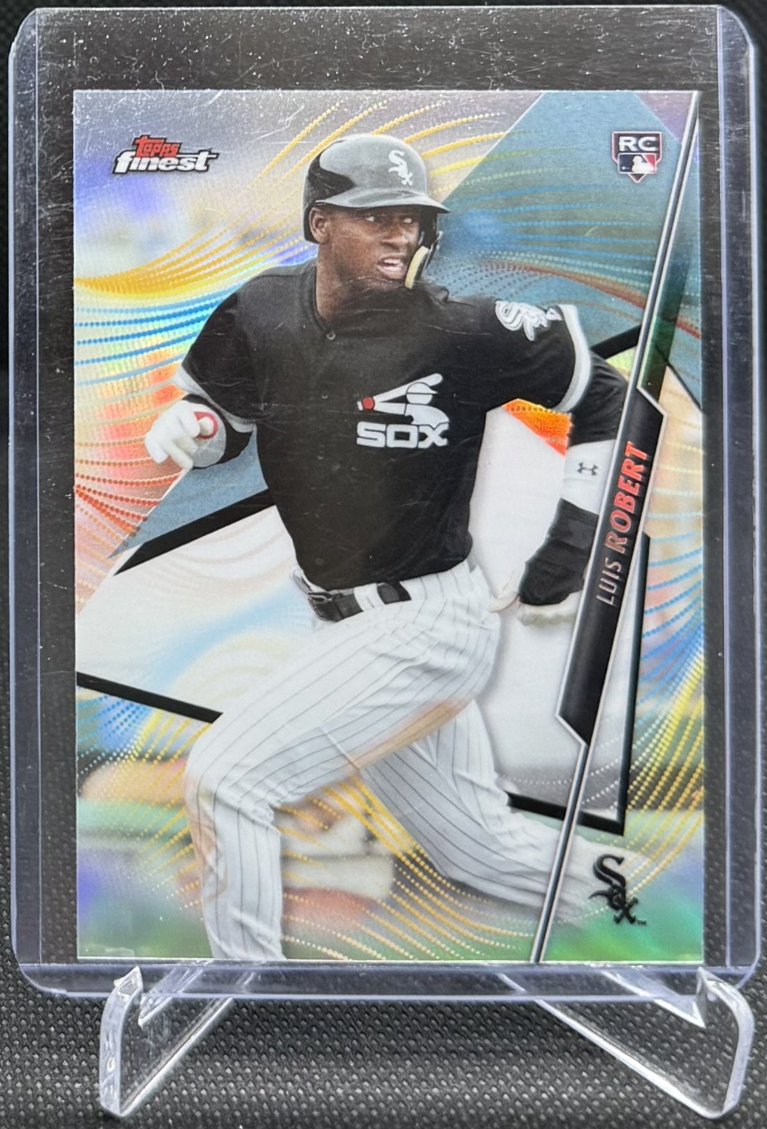 2020 Topps Finest Refractor - Luis Robert #97 (RC) Rookie - Chicago White Sox