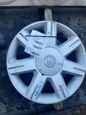 Wheel 17x7 7 Spoke Painted Opt Pff Thru Vin 7u130523 06-07 Cadillac Dts 9595292