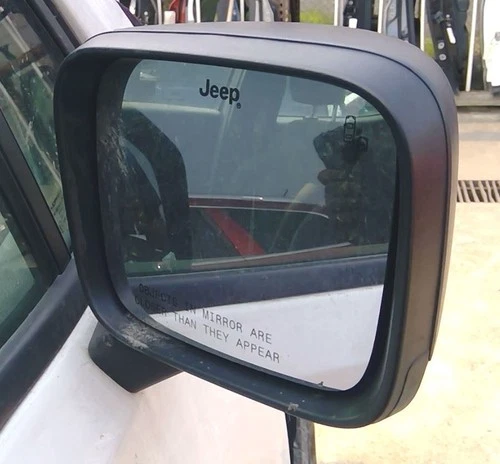 2022 Jeep Renegade Passenger Right RH Side View Mirror in Black