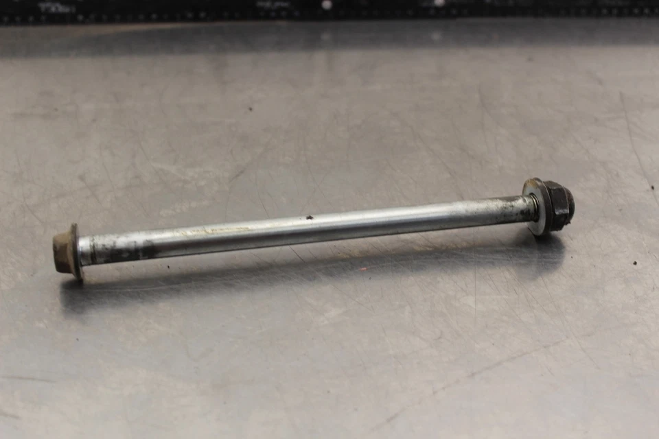 Honda XR500 1980 basculante trasero suspensión eje pivote O912 Foto 2 de 4