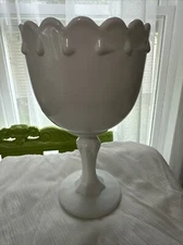 RETRO INDIANA MILK GLASS PLANTER FRUIT PEDESTAL BOWL COMPOTE CENTERPIECE VASE 